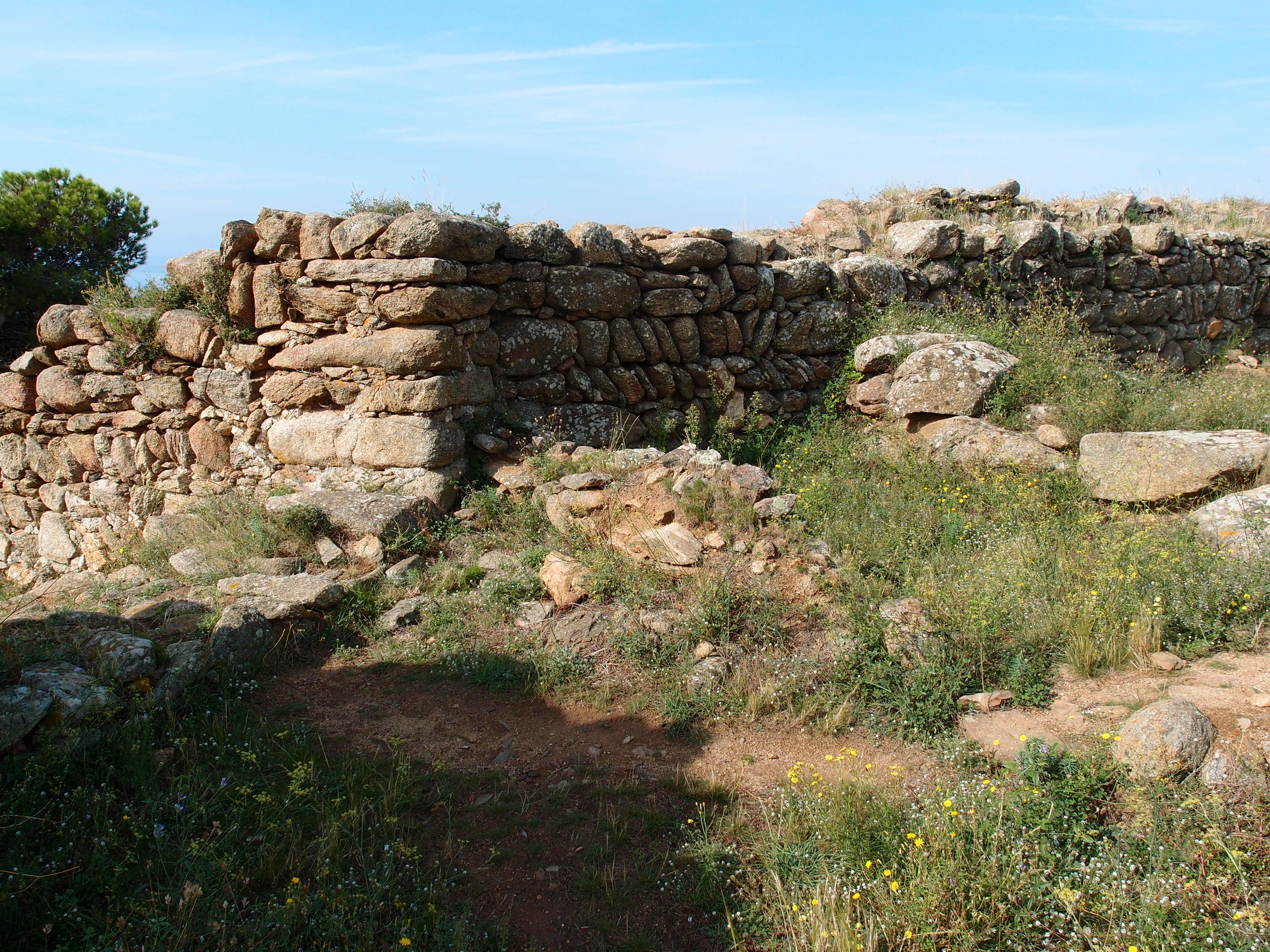 Castrum o Ciudadela visigoda del Puig Rom